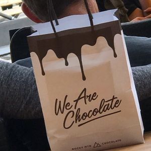 Meet your Posher, Lori